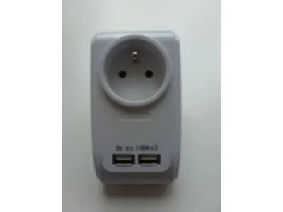 Plug with Usb a and C Charger